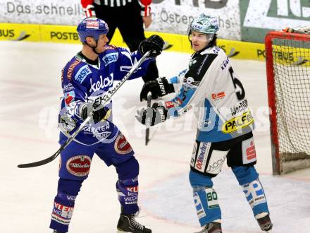 EBEL. Eishockey Bundesliga. EC Rekord Fenster VSV gegen EHC LIWEST BLACK WINGS LINZ. CRAIG Michael (VSV), MACDONALD Franklin (Linz). Villach, am 13.1.2012.
Foto: Kuess 


---
pressefotos, pressefotografie, kuess, qs, qspictures, sport, bild, bilder, bilddatenbank