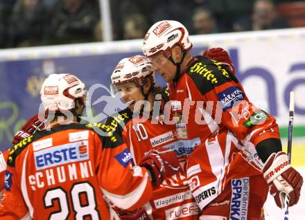 EBEL. Eishockey Bundesliga. KAC gegen VSV. Torjubel SCOFIELD Tyler, SIKLENKA Michael (KAC). Klagenfurt, am 17.1.2012.
Foto: Kuess

---
pressefotos, pressefotografie, kuess, qs, qspictures, sport, bild, bilder, bilddatenbank