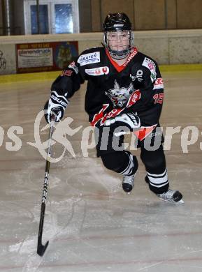 Eishockey Nachwuchsmeisterschaft U18, U20. Jugendolympiade. Tamara Grascher (Tarco Woelfe). Klagenfurt, am 8.1.2012.
Foto: Kuess
---
pressefotos, pressefotografie, kuess, qs, qspictures, sport, bild, bilder, bilddatenbank