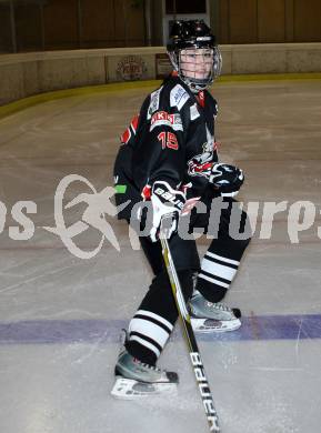 Eishockey Nachwuchsmeisterschaft U18, U20. Jugendolympiade. Tamara Grascher (Tarco Woelfe). Klagenfurt, am 8.1.2012.
Foto: Kuess
---
pressefotos, pressefotografie, kuess, qs, qspictures, sport, bild, bilder, bilddatenbank