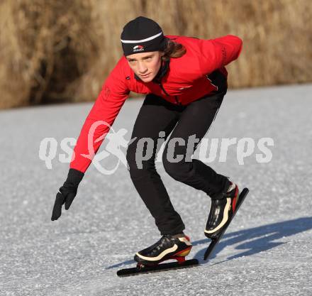 Eisschnellauf. Eislaufverein Woerthersee. Simon Jesse. Hoerzendorfer See, 27.12.2011.
Foto: Kuess
---
pressefotos, pressefotografie, kuess, qs, qspictures, sport, bild, bilder, bilddatenbank