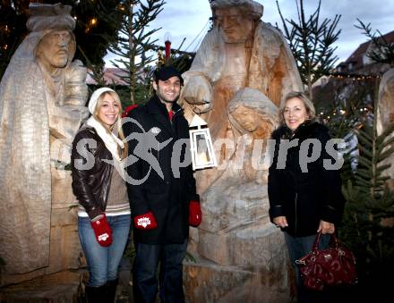 Eishockey. KAC. Melissa, Chiodo Andy, Nancy. Klagenfurt, 10.12.2011.
Foto: Kuess
---
pressefotos, pressefotografie, kuess, qs, qspictures, sport, bild, bilder, bilddatenbank