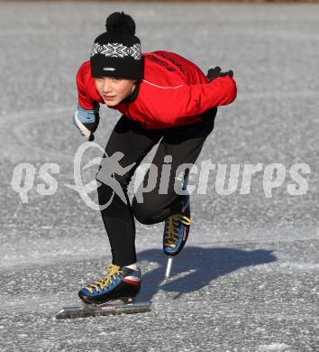 Eisschnellauf. Eislaufverein Woerthersee. Erik Mayerhofer. Hoerzendorfer See, 27.12.2011.
Foto: Kuess
---
pressefotos, pressefotografie, kuess, qs, qspictures, sport, bild, bilder, bilddatenbank