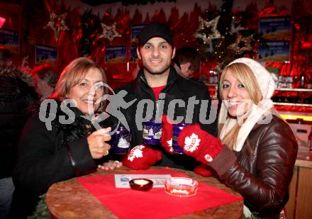 Eishockey. KAC. Melissa, Chiodo Andy, Nancy. Klagenfurt, 10.12.2011.
Foto: Kuess
---
pressefotos, pressefotografie, kuess, qs, qspictures, sport, bild, bilder, bilddatenbank