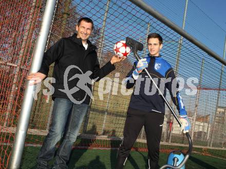 Fussball. Sallinger Raphael, Adi Preschern. Klagenfurt, 9.11.2011.
Foto: Kuess
---
pressefotos, pressefotografie, kuess, qs, qspictures, sport, bild, bilder, bilddatenbank