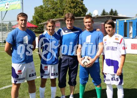 Fussball. 2. Klasse D. SAK Amateure. Fratschko Daniel, Perkounig Daniel, Trainer Germadnig Benno, Kury Gregor, Florjancic Stefan. Klagenfurt, 10.9.2011.
Foto: Kuess
---
pressefotos, pressefotografie, kuess, qs, qspictures, sport, bild, bilder, bilddatenbank