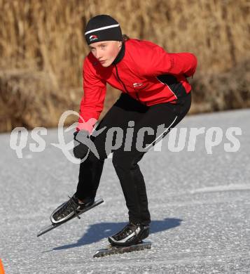 Eisschnellauf. Eislaufverein Woerthersee. Magdalena Mayerhofer. Hoerzendorfer See, 27.12.2011.
Foto: Kuess
---
pressefotos, pressefotografie, kuess, qs, qspictures, sport, bild, bilder, bilddatenbank