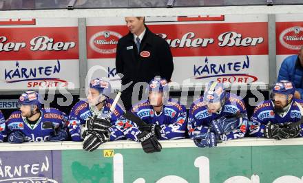 EBEL. Eishockey Bundesliga. EC Rekord Fenster VSV gegen HC Orli Znojmo.  Trainer Mike Stewart, Christof Martinz, Marco Pewal, Robert Shearer, Craig Weller, Markus Peintner (VSV),  (Znaim). Villach, am 20.1.2012.
Foto: Kuess 


---
pressefotos, pressefotografie, kuess, qs, qspictures, sport, bild, bilder, bilddatenbank