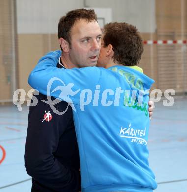 Handball. Bundesliga. HCK 59 Klagenfurt gegen SC kelag Ferlach. Michael Pontasch, Boris Levc. Klagenfurt, 21.1.2012
Foto: Kuess 


---
pressefotos, pressefotografie, kuess, qs, qspictures, sport, bild, bilder, bilddatenbank