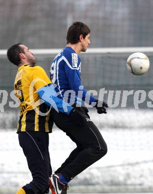 Fussball Testspiel. WAC/St. Andrae gegen VSV. Mihret Topcagic (WAC), Christian Prawda (VSV). St. Andrae, am 21.1.2012.
Foto: Kuess
---
pressefotos, pressefotografie, kuess, qs, qspictures, sport, bild, bilder, bilddatenbank