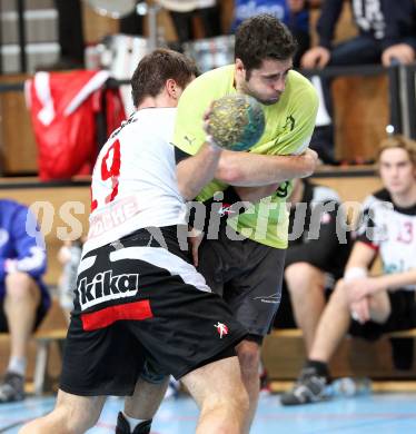 Handball. Bundesliga. HCK 59 Klagenfurt gegen SC kelag Ferlach. Josef Sourek, (HCK), Primoz Drozina (Ferlach). Klagenfurt, 21.1.2012
Foto: Kuess 


---
pressefotos, pressefotografie, kuess, qs, qspictures, sport, bild, bilder, bilddatenbank