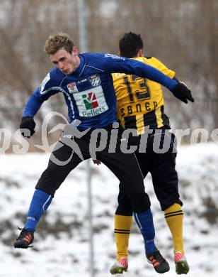 Fussball Testspiel. WAC/St. Andrae gegen VSV. Michael Sollbauer (WAC), Sandro Ebner (VSV). St. Andrae, am 21.1.2012.
Foto: Kuess
---
pressefotos, pressefotografie, kuess, qs, qspictures, sport, bild, bilder, bilddatenbank