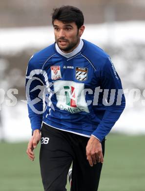 Fussball Testspiel. WAC/St. Andrae gegen VSV. Jose Antonio Solano Moreno (WAC). St. Andrae, am 21.1.2012.
Foto: Kuess
---
pressefotos, pressefotografie, kuess, qs, qspictures, sport, bild, bilder, bilddatenbank