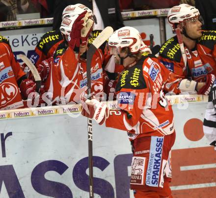 EBEL. Eishockey Bundesliga. KAC gegen Red Bull Salzburg. Torjubel Torjubel Stefan Schumnig (KAC), (Salzburg). Klagenfurt, am 22.1.2012.
Foto: Kuess
---
pressefotos, pressefotografie, kuess, qs, qspictures, sport, bild, bilder, bilddatenbank