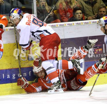 EBEL. Eishockey Bundesliga. KAC gegen Red Bull Salzburg. Torjubel Johannes Reichel  (KAC), Marco Brucker (Salzburg). Klagenfurt, am 22.1.2012.
Foto: Kuess
---
pressefotos, pressefotografie, kuess, qs, qspictures, sport, bild, bilder, bilddatenbank