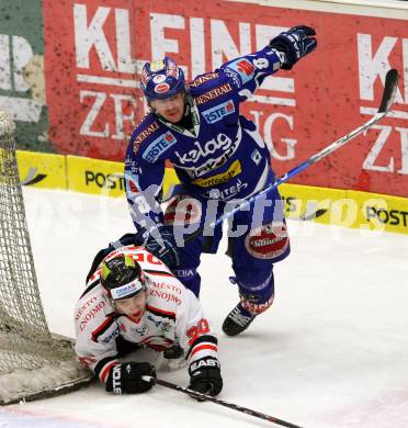 EBEL. Eishockey Bundesliga. EC Rekord Fenster VSV gegen HC Orli Znojmo.  KASPITZ Roland (VSV), PODESVA Martin (Znaim). Villach, am 22.1.2012.
Foto: Kuess 


---
pressefotos, pressefotografie, kuess, qs, qspictures, sport, bild, bilder, bilddatenbank