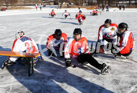 Behindertensport. Sledgehockey. Vergleichskampf Kaernten gegen St. Poelten. Rauschele See, am 21.1.2012.
Foto: Kuess
---
pressefotos, pressefotografie, kuess, qs, qspictures, sport, bild, bilder, bilddatenbank