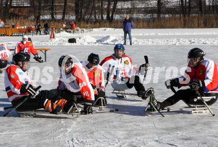 Behindertensport. Sledgehockey. Vergleichskampf Kaernten gegen St. Poelten. Rauschele See, am 21.1.2012.
Foto: Kuess
---
pressefotos, pressefotografie, kuess, qs, qspictures, sport, bild, bilder, bilddatenbank