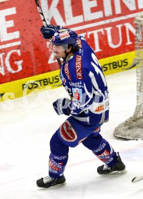 EBEL. Eishockey Bundesliga. EC Rekord Fenster VSV gegen HC Orli Znojmo.  Jubel PETRIK Benjamin (VSV). Villach, am 22.1.2012.
Foto: Kuess 


---
pressefotos, pressefotografie, kuess, qs, qspictures, sport, bild, bilder, bilddatenbank