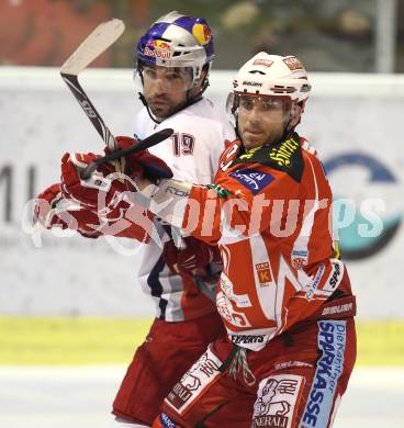 EBEL. Eishockey Bundesliga. KAC gegen Red Bull Salzburg. Joseph Joey tenute (KAC), Ramzi Abid (Salzburg). Klagenfurt, am 22.1.2012.
Foto: Kuess
---
pressefotos, pressefotografie, kuess, qs, qspictures, sport, bild, bilder, bilddatenbank