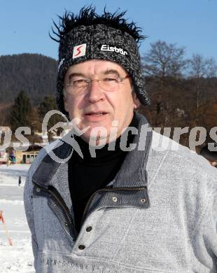 Behindertensport. Sledgehockey. Vergleichskampf Kaernten gegen St. Poelten. Harald Lange. Rauschele See, am 21.1.2012.
Foto: Kuess
---
pressefotos, pressefotografie, kuess, qs, qspictures, sport, bild, bilder, bilddatenbank