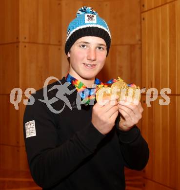 Schi Alpin. Jugendolympiade. Empfang Olympiasieger Marco Schwarz. Bad Kleinkirchheim, 23. 1. 2012.
Foto: Kuess
---
pressefotos, pressefotografie, kuess, qs, qspictures, sport, bild, bilder, bilddatenbank