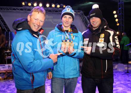 Schi Alpin. Jugendolympiade. Empfang Olympiasieger Marco Schwarz. Werner Franz, Marco Schwarz, Alfred Hopfgartner. Bad Kleinkirchheim, 23. 1. 2012.
Foto: Kuess
---
pressefotos, pressefotografie, kuess, qs, qspictures, sport, bild, bilder, bilddatenbank