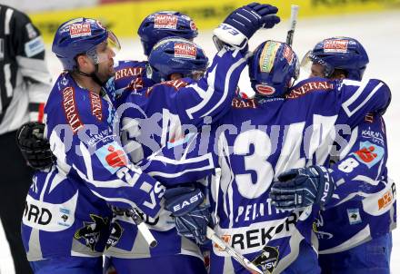 EBEL. Eishockey Bundesliga. EC Rekord Fenster VSV gegen UPC Vienna Capitals. Torjubel (VSV). Villach, am 27.1.2012.
Foto: Kuess 


---
pressefotos, pressefotografie, kuess, qs, qspictures, sport, bild, bilder, bilddatenbank