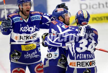 EBEL. Eishockey Bundesliga. EC Rekord Fenster VSV gegen UPC Vienna Capitals. Torjubel Gerhard Unterluggauer, Markus Peintner, Tomaz Razingar (VSV). Villach, am 27.1.2012.
Foto: Kuess 


---
pressefotos, pressefotografie, kuess, qs, qspictures, sport, bild, bilder, bilddatenbank