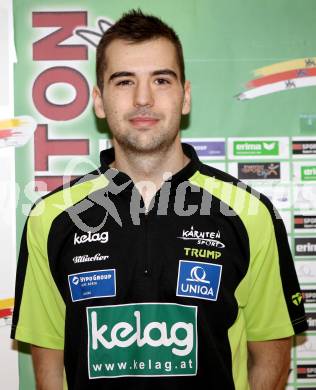 Badminton Bundesliga. ASKOE Kelag Kaernten gegen WBH Wien. Iztok Utrosa. Klagenfurt, 28.1.2012.
Foto: Kuess
---
pressefotos, pressefotografie, kuess, qs, qspictures, sport, bild, bilder, bilddatenbank