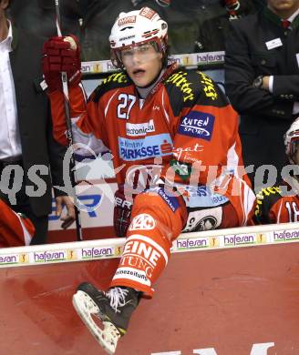 EBEL. Eishockey Bundesliga. KAC gegen EHC LIWEST Linz. Thomas Hundertpfund (KAC). Klagenfurt, am 29.1.2012.
Foto: Kuess

---
pressefotos, pressefotografie, kuess, qs, qspictures, sport, bild, bilder, bilddatenbank