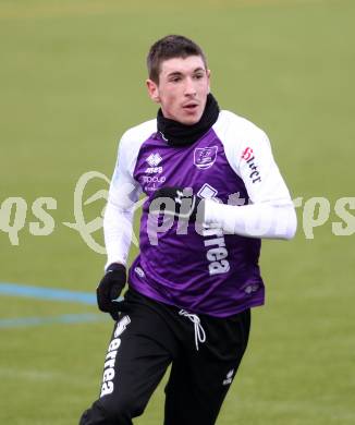 Fussball Testspiel. SK Austria Klagenfurt gegen WAC/St. Andrae. Drazan Savic (Klagenfurt). Poggersdorf, am 1.2.2012.
Foto: Kuess
---
pressefotos, pressefotografie, kuess, qs, qspictures, sport, bild, bilder, bilddatenbank