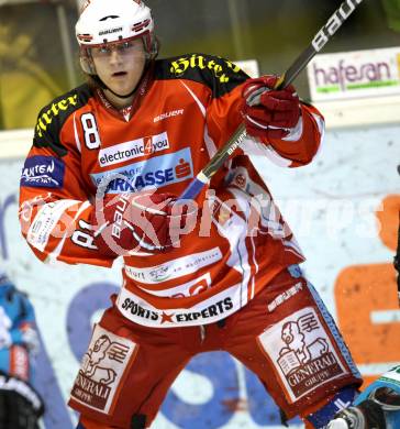 EBEL. Eishockey Bundesliga. KAC gegen EHC LIWEST Linz. Maximilian Isopp (KAC). Klagenfurt, am 29.1.2012.
Foto: Kuess

---
pressefotos, pressefotografie, kuess, qs, qspictures, sport, bild, bilder, bilddatenbank