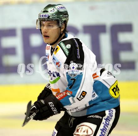 EBEL. Eishockey Bundesliga. KAC gegen EHC LIWEST Linz. Brian Lebler (Linz). Klagenfurt, am 29.1.2012.
Foto: Kuess

---
pressefotos, pressefotografie, kuess, qs, qspictures, sport, bild, bilder, bilddatenbank
