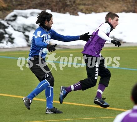 Fussball Testspiel. SK Austria Klagenfurt gegen WAC/St. Andrae.  Drazan Savic (Klagenfurt), Jacobo (WAC). Poggersdorf, am 1.2.2012.
Foto: Kuess
---
pressefotos, pressefotografie, kuess, qs, qspictures, sport, bild, bilder, bilddatenbank