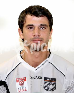 Fussball. WAC/St. Andrae. Mannschaftsfoto. Portrait. Mihret Topcagic. Wolfsberg, 1.2.2012.
Foto: Kuess
---
pressefotos, pressefotografie, kuess, qs, qspictures, sport, bild, bilder, bilddatenbank