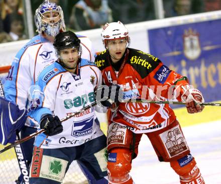 EBEL. Eishockey Bundesliga. KAC gegen SAPA Fehervar AV19. REICHEL Johannes (KAC), DACOSTA Justin (Alba Volan). Klagenfurt, am 3.2.2012.
Foto: Kuess

---
pressefotos, pressefotografie, kuess, qs, qspictures, sport, bild, bilder, bilddatenbank