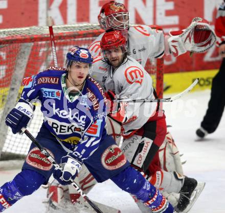 EBEL. Eishockey Bundesliga. EC Rekord Fenster VSV gegen HK Acroni Jesenice. Mario Altmann, (VSV), Marjan Manfreda, Michal Fikrt  (Jesenice). Villach, am 3.2.2012.
Foto: Kuess 


---
pressefotos, pressefotografie, kuess, qs, qspictures, sport, bild, bilder, bilddatenbank