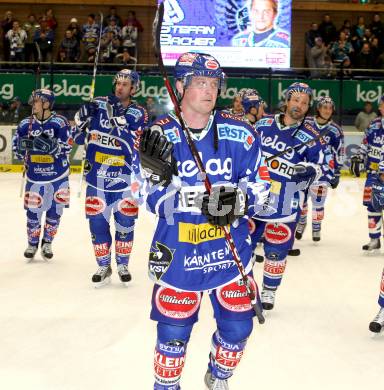 EBEL. Eishockey Bundesliga. EC Rekord Fenster VSV gegen HK Acroni Jesenice. Jubel VSV. Villach, am 3.2.2012.
Foto: Kuess 


---
pressefotos, pressefotografie, kuess, qs, qspictures, sport, bild, bilder, bilddatenbank