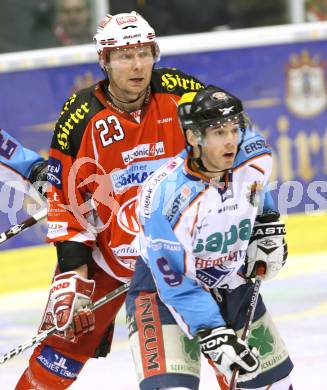 EBEL. Eishockey Bundesliga. KAC gegen SAPA Fehervar AV19. SIKLENKA Michael (KAC), RYAN Derek (Alba Volan). Klagenfurt, am 3.2.2012.
Foto: Kuess

---
pressefotos, pressefotografie, kuess, qs, qspictures, sport, bild, bilder, bilddatenbank