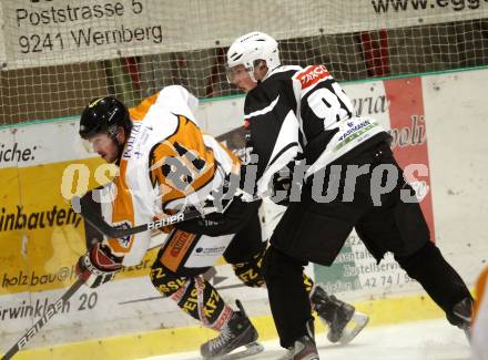 Eishockey. CHL. Carinthian Hockey League. USC HUFIX Velden gegen Tarco Woelfe Klagenfurt. Alexander Mellitzer (Velden), Oliver Steinwender (Tarco). Velden, 8.2.2012.
Foto: Kuess
---
pressefotos, pressefotografie, kuess, qs, qspictures, sport, bild, bilder, bilddatenbank