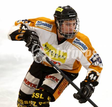 Eishockey. CHL. Carinthian Hockey League. USC HUFIX Velden gegen Tarco Woelfe Klagenfurt. Florian Perdacher (Velden). Velden, 8.2.2012.
Foto: Kuess
---
pressefotos, pressefotografie, kuess, qs, qspictures, sport, bild, bilder, bilddatenbank