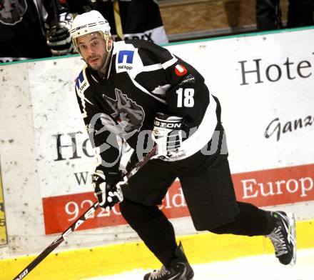 Eishockey. CHL. Carinthian Hockey League. USC HUFIX Velden gegen Tarco Woelfe Klagenfurt. Manuel Ferrara (Tarco). Velden, 8.2.2012.
Foto: kuess
---
pressefotos, pressefotografie, kuess, qs, qspictures, sport, bild, bilder, bilddatenbank