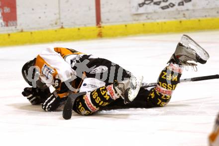 Eishockey. CHL. Carinthian Hockey League. USC HUFIX Velden gegen Tarco Woelfe Klagenfurt. Gerald Wucherer (Velden). Velden, 8.2.2012.
Foto: Kuess
---
pressefotos, pressefotografie, kuess, qs, qspictures, sport, bild, bilder, bilddatenbank