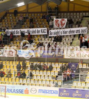 EBEL. Eishockey Bundesliga. KAC gegen HDD TILIA Olimpija Ljubljana. Protest der Fans gegen ueberhoehte Abopreise. Klagenfurt, am 12.2.2012.
Foto: Kuess

---
pressefotos, pressefotografie, kuess, qs, qspictures, sport, bild, bilder, bilddatenbank