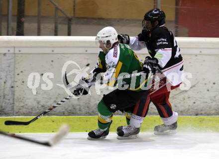 Eishockey. Tarco Oldboys gegen Humanomed. Wolfgang Kautzki (Tarco), Christopher Petritsch (Humanomed). Klagenfurt, am 11.2.2012.
Foto: Kuess
---
pressefotos, pressefotografie, kuess, qs, qspictures, sport, bild, bilder, bilddatenbank