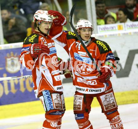 EBEL. Eishockey Bundesliga. KAC gegen HDD TILIA Olimpija Ljubljana. Torjubel HUNDERTPFUND Thomas, KALT Dieter (KAC). Klagenfurt, am 12.2.2012.
Foto: Kuess

---
pressefotos, pressefotografie, kuess, qs, qspictures, sport, bild, bilder, bilddatenbank