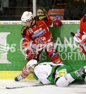 EBEL. Eishockey Bundesliga. KAC gegen HDD TILIA Olimpija Ljubljana. KOCH Thomas (KAC), COLE Brad (Laibach). Klagenfurt, am 12.2.2012.
Foto: Kuess

---
pressefotos, pressefotografie, kuess, qs, qspictures, sport, bild, bilder, bilddatenbank