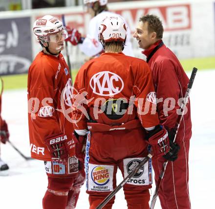 EBEL. Eishockey Bundesliga. KAC. Training. Trainer Christian Weber, Furey Kirk, Lammers John. Klagenfurt, am 13.2.2012.
Foto: Kuess

---
pressefotos, pressefotografie, kuess, qs, qspictures, sport, bild, bilder, bilddatenbank