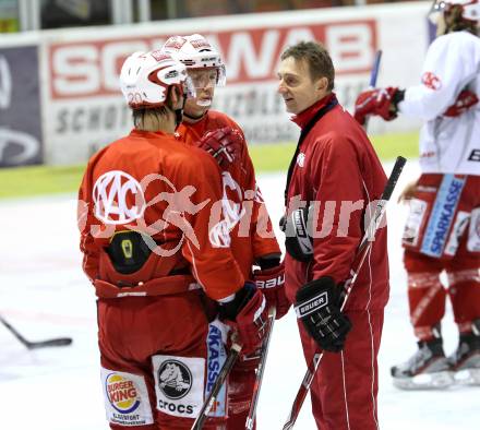 EBEL. Eishockey Bundesliga. KAC. Training. Trainer Christian Weber, Furey Kirk, Lammers John. Klagenfurt, am 13.2.2012.
Foto: Kuess

---
pressefotos, pressefotografie, kuess, qs, qspictures, sport, bild, bilder, bilddatenbank